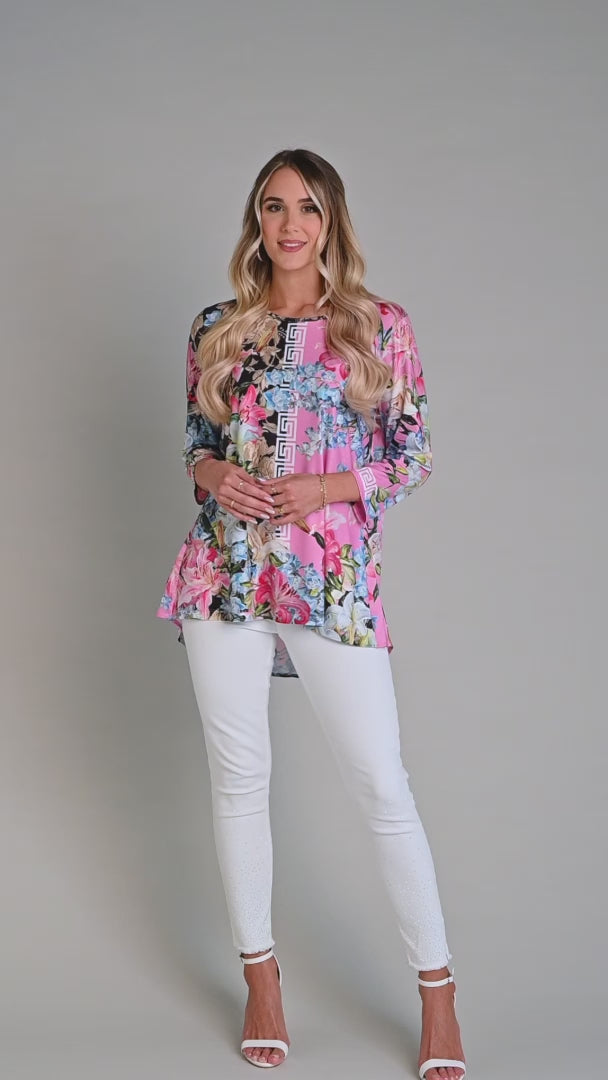 Round Neck Shirt With Rhinestone Finishing